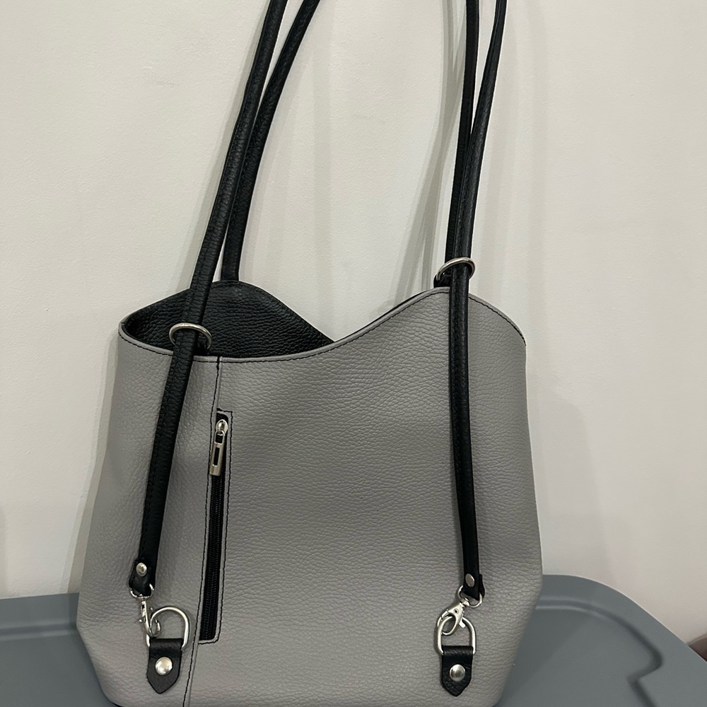 Convertible purse backpack